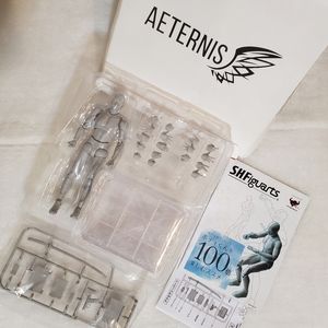 Aeternis Drawing Figurine